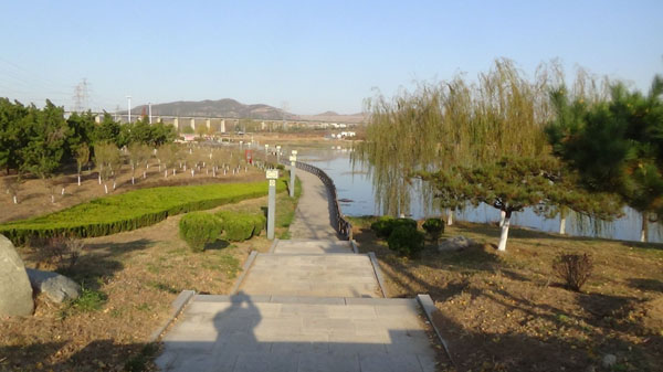 ���̰���