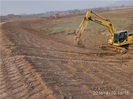 ���̰���